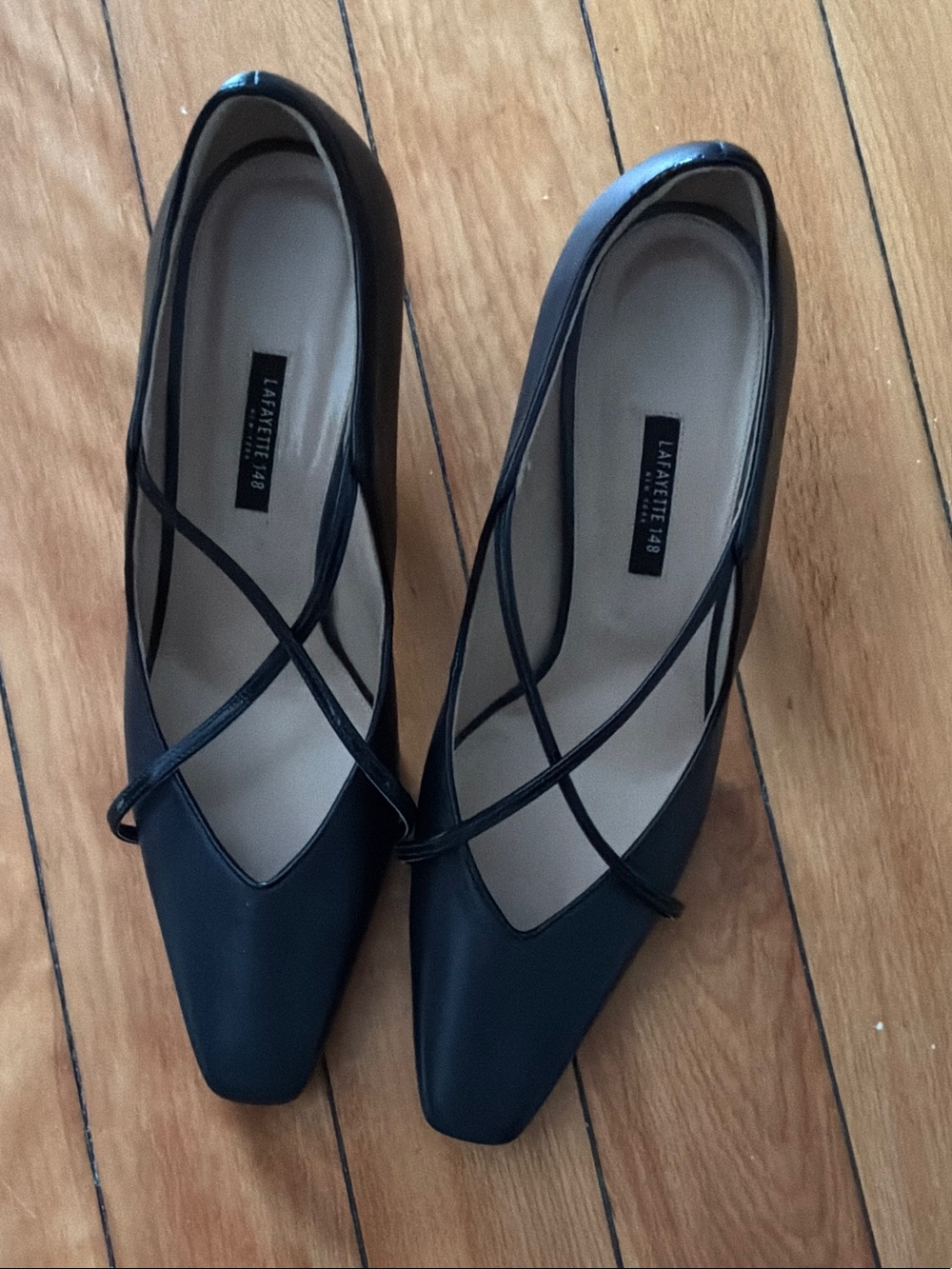 Lafayette 148 New York Dark Navy Pointed Pump